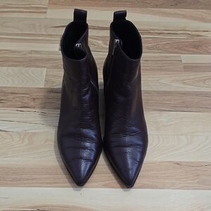 Everlane Leather Studio Block Heel Boots W Sz 9.5 Made In Italy